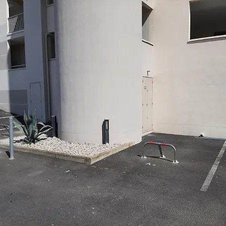 Apartment Superbe Pleine Vue Et Acces Direct Place Sans Route A Traverser Au Sein De La Les Rivages De Rochelonge Front De Classement De Tourisme 3 Etoiles Agde
